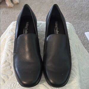 Walking Cradles Women's Black Leather Loafers